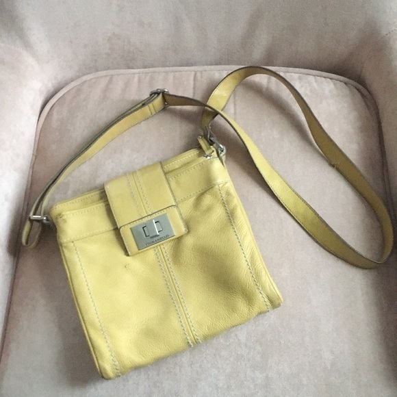 TIGNANELLO Yellow Pebble Leather Crossbody - Picture 7 of 11